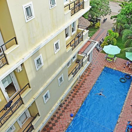Mad Monkey Hostel Kampot (Adults Only) 외부 사진