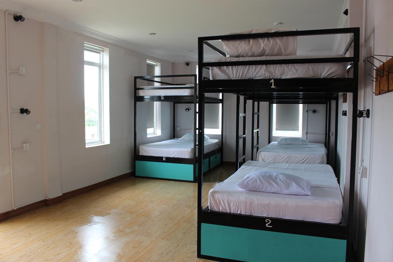 Mad Monkey Hostel Kampot (Adults Only) 외부 사진