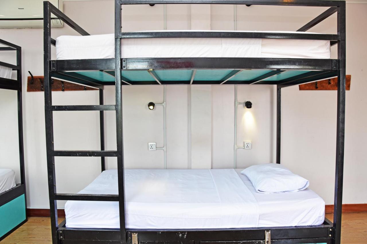 Mad Monkey Hostel Kampot (Adults Only) 외부 사진