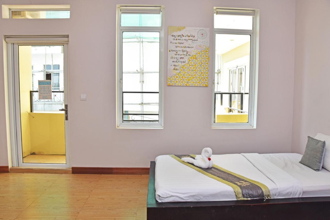 Mad Monkey Hostel Kampot (Adults Only) 외부 사진