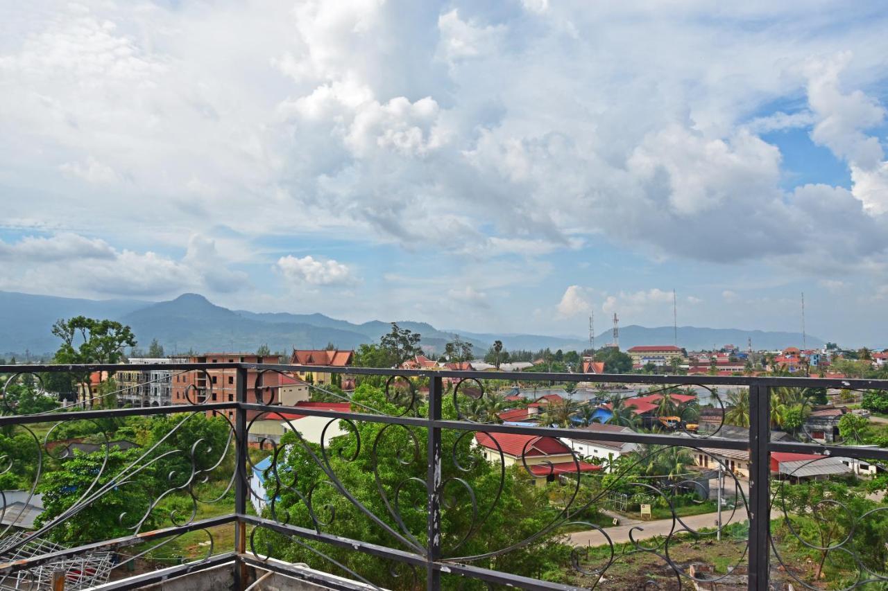 Mad Monkey Hostel Kampot (Adults Only) 외부 사진