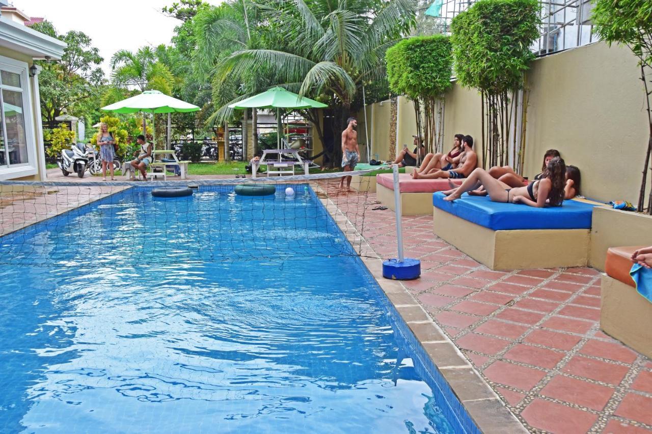 Mad Monkey Hostel Kampot (Adults Only) 외부 사진
