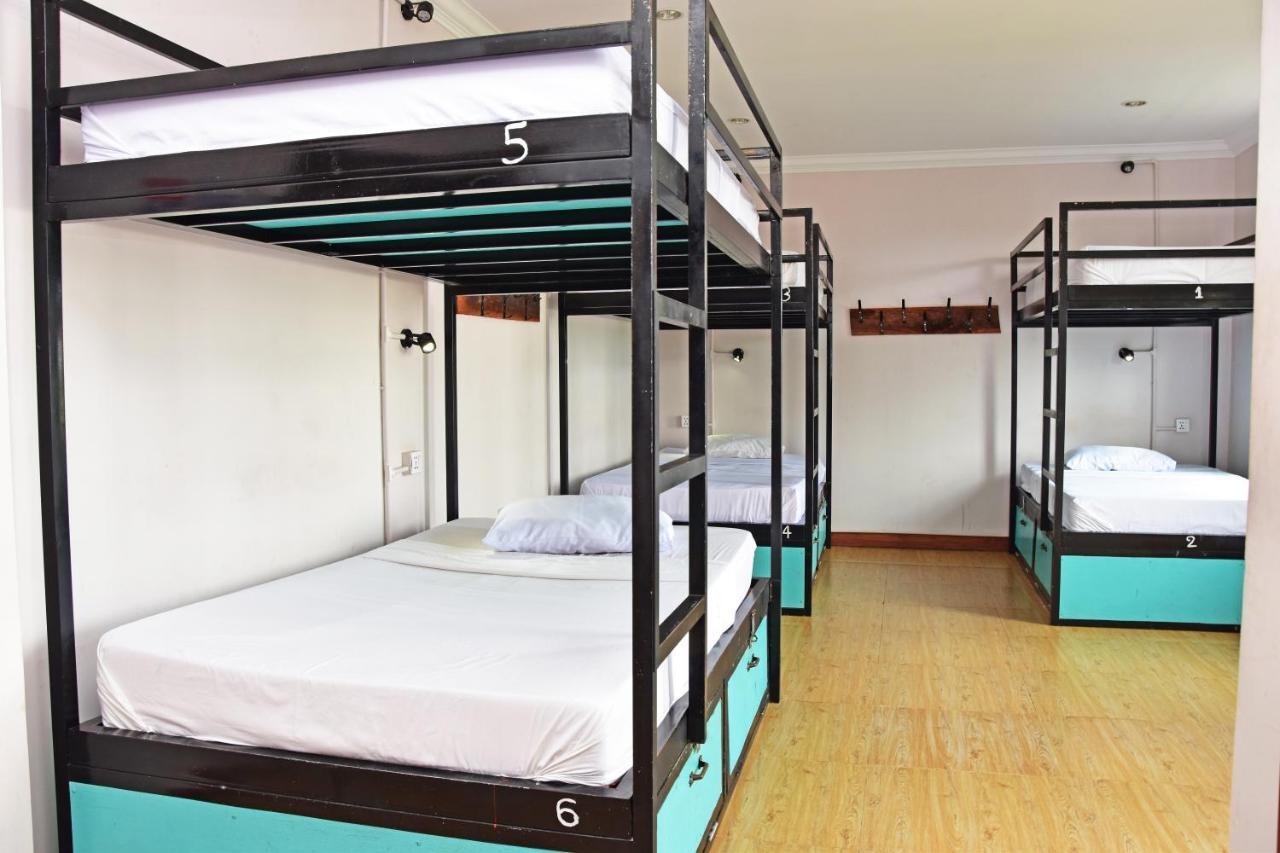 Mad Monkey Hostel Kampot (Adults Only) 외부 사진