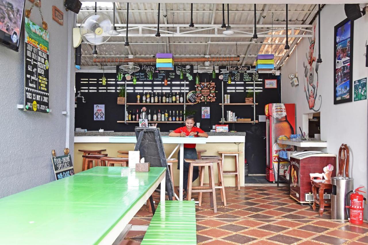 Mad Monkey Hostel Kampot (Adults Only) 외부 사진