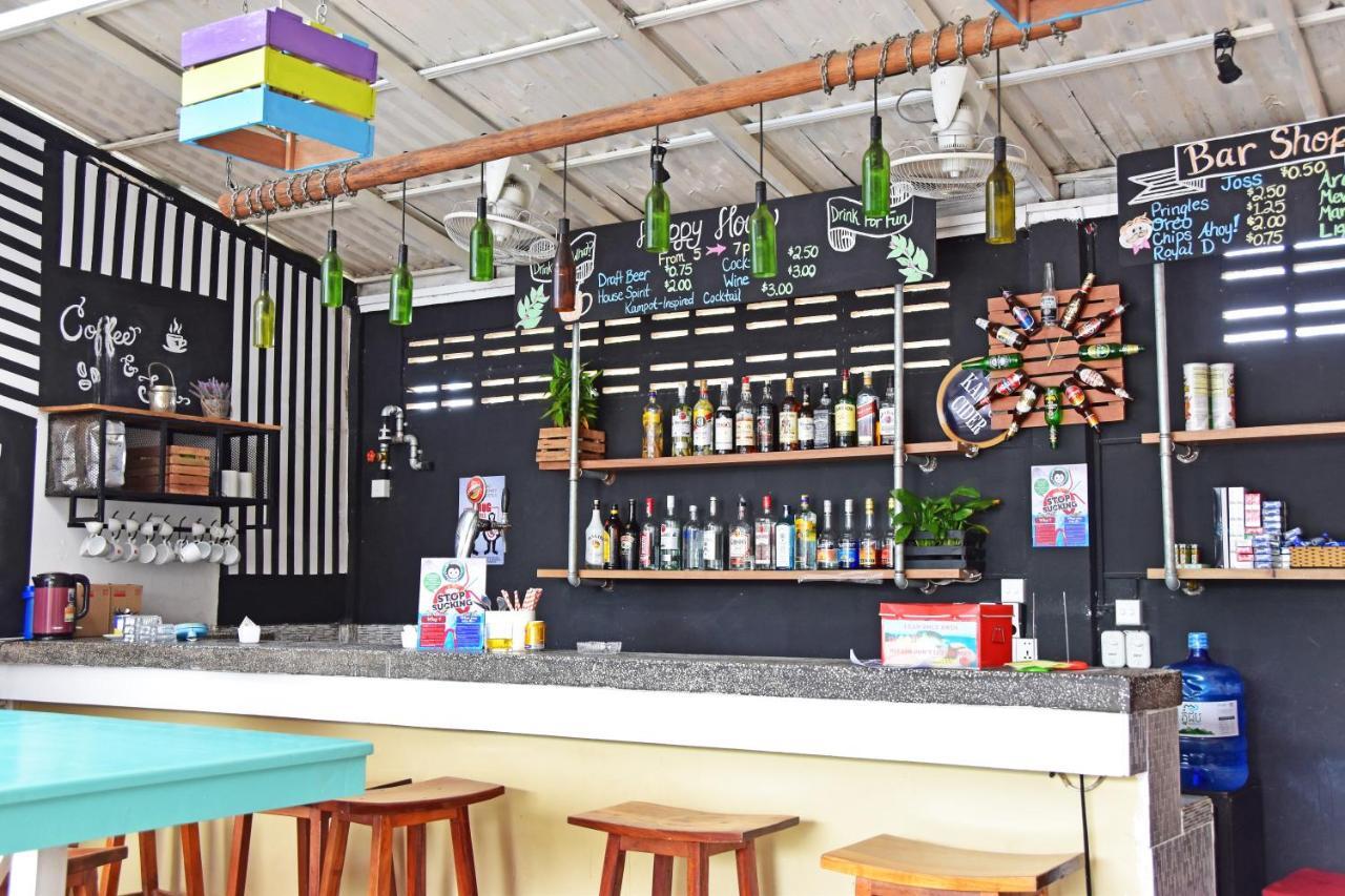 Mad Monkey Hostel Kampot (Adults Only) 외부 사진