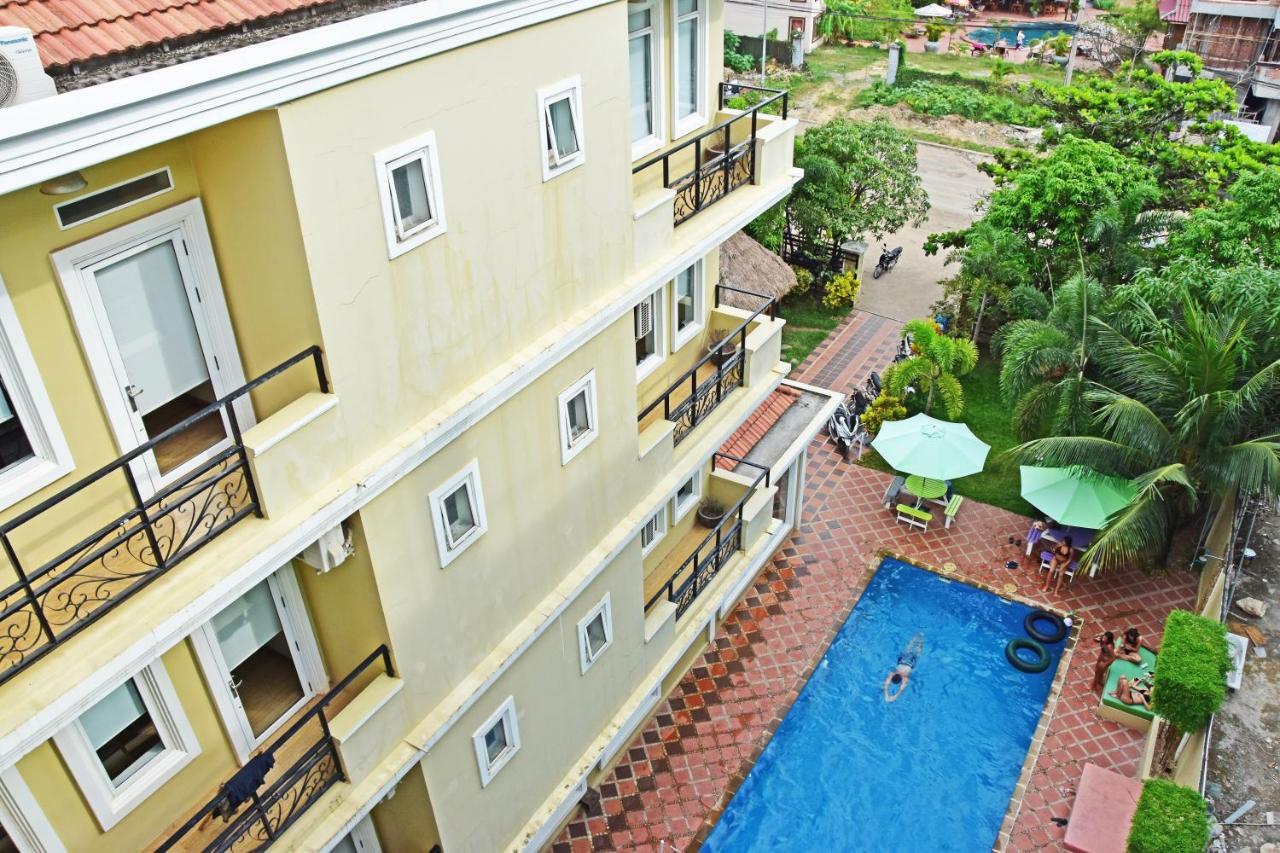 Mad Monkey Hostel Kampot (Adults Only) 외부 사진